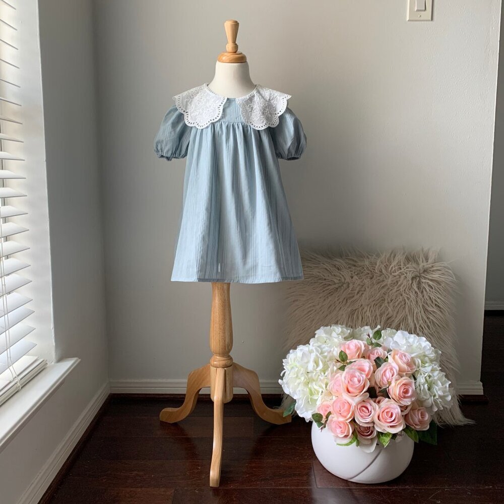 NWT - Girls Peasant Dress Floral Lace Embroidered Puritan Collar Bohemian 3T - Picture 1 of 4